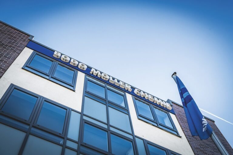 Bodo Möller Chemie baut strategische Partnerschaft mit Henkel im Automotive-Bereich aus