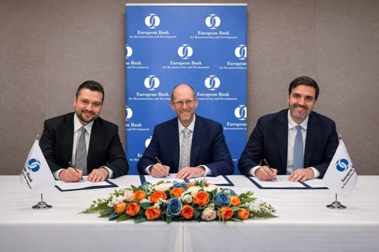 Fortis Energy und EBRD unterzeichnen Mandat für 342MW (270 MWp/72MWh) Sremska Mitrovica Solar PV und Speicherprojekt in Serbien