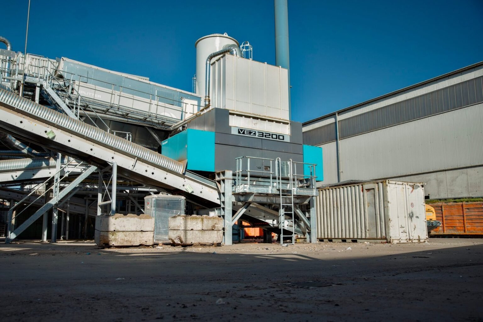 Meinhardt Holzwerk modernisiert Altholzaufbereitung am Standort Mainz-Wiesenau